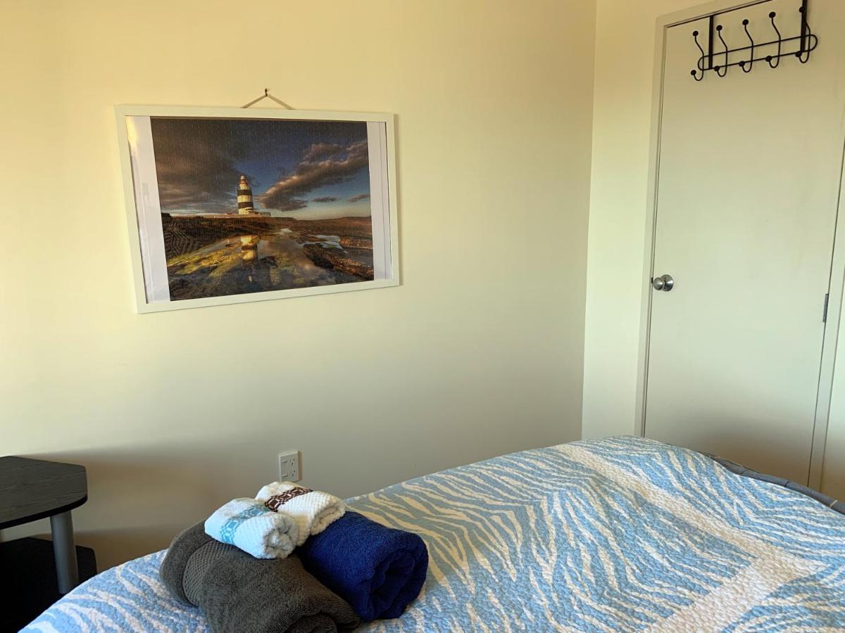 Albany Oteha Home-Bnb Auckland Bagian luar foto
