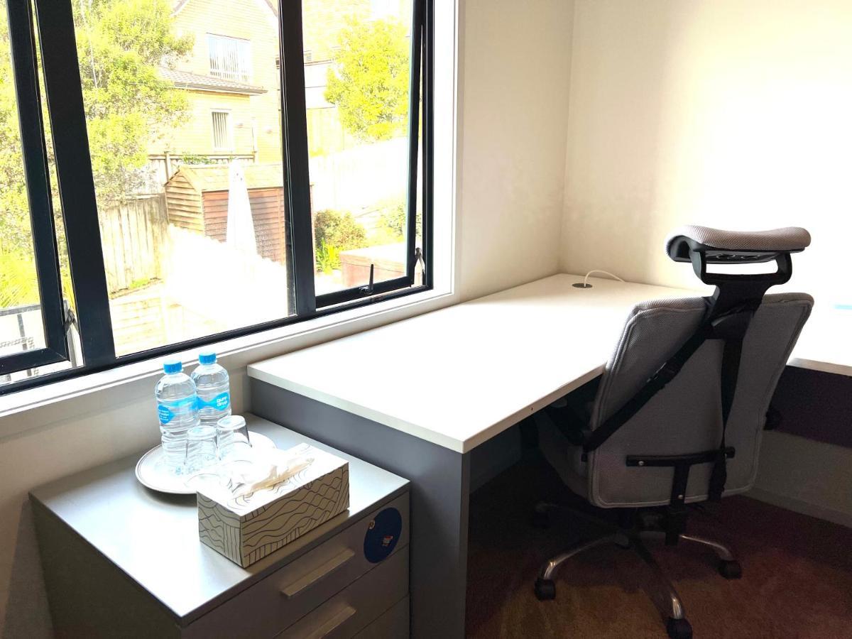 Albany Oteha Home-Bnb Auckland Bagian luar foto