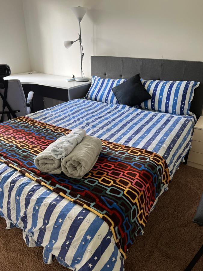 Albany Oteha Home-Bnb Auckland Bagian luar foto